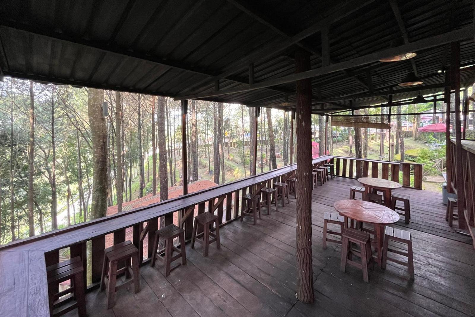 Alas Pacet By Twospaces, Mojokerto エクステリア 写真